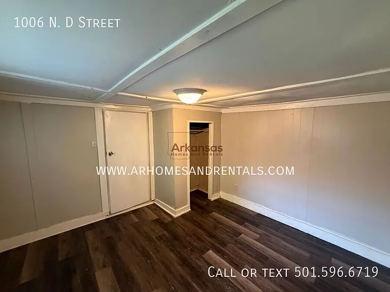 1006 N D St — Photo 11