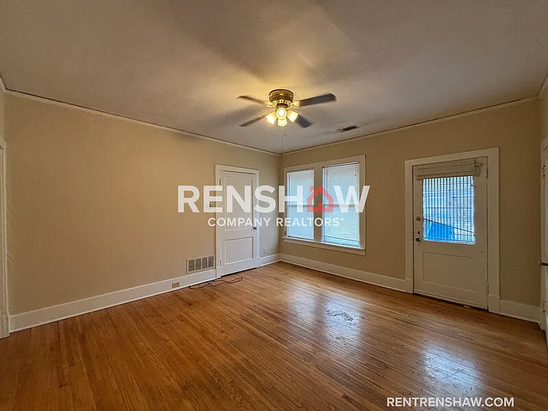 1 bed, 1.0 bath, 750 sqft, $900 — Photo 2