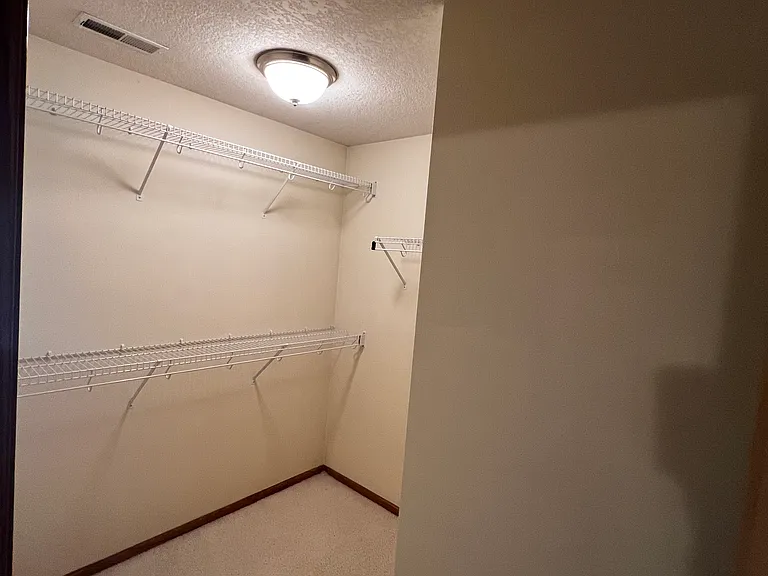 1400 S 52nd St #2 — Photo 13