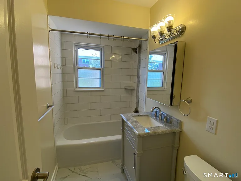244 Glenbrook Rd #35A — Photo 9