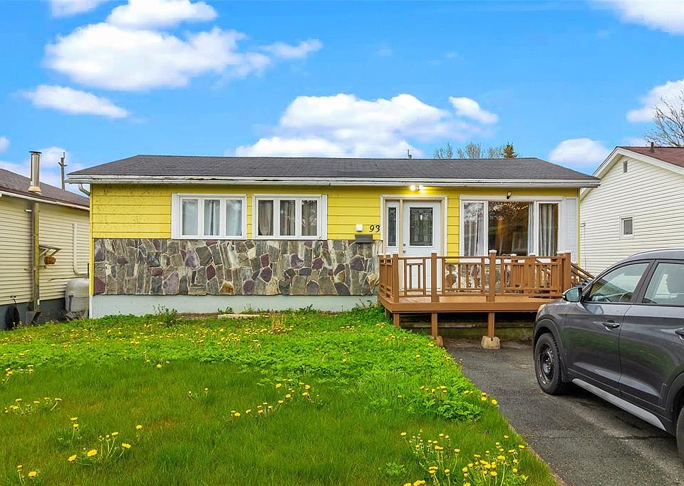 1st image of 93 Smallwood Drive