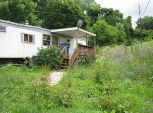 77 Cherry Brook Ln, Clyde, NC 28721