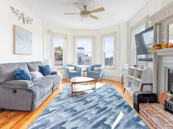100 Broadway #5E, Chelsea, MA 02150