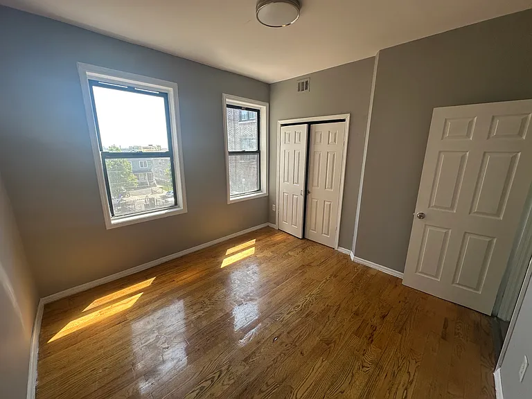 47 Milford Ave #10 — Photo 5