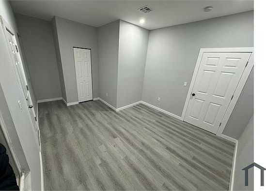 5th image of 354 S 10th St #2L
