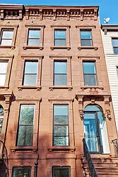 664 Lafayette Avenue in Bedford-Stuyvesant