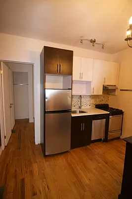 Rented by Nooklyn NYC LLC | media 12