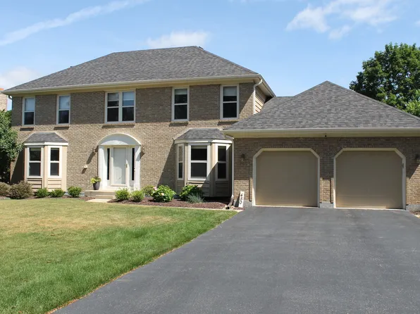 450 Bristol Way, Cary, IL 60013