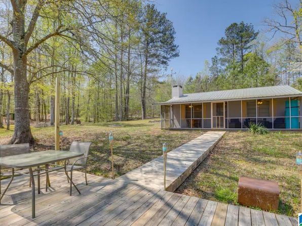 978 Lake Gerald Cir, Delta, AL 36258