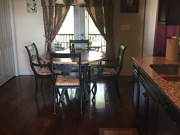4th image of 106 Hatford Ct