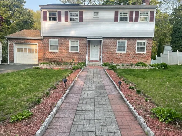 100 W Wooster St, Danbury, CT 06810