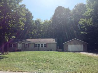 5300 Old Stagecoach Dr, Alanson, MI 49706