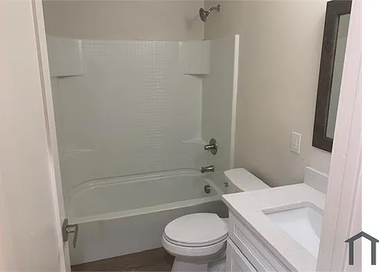 2545 E Marguerite Ave #3 — Photo 7