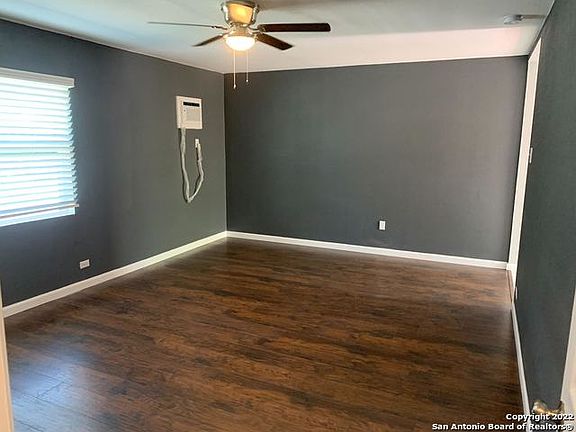 4th image of 234 Senisa Dr #B