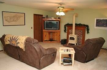 4th image of 1130 Camberton Ct NW