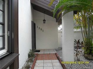 1381 E Sandpiper Cir, Hollywood, FL 33026