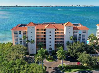 4830 Osprey Dr S APT 303, Saint Petersburg, FL 33711