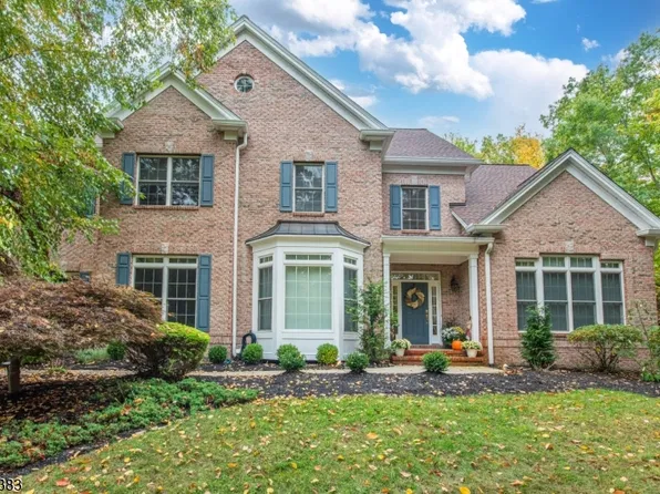 72 Stoneridge Dr, Ringwood Boro, NJ 07456