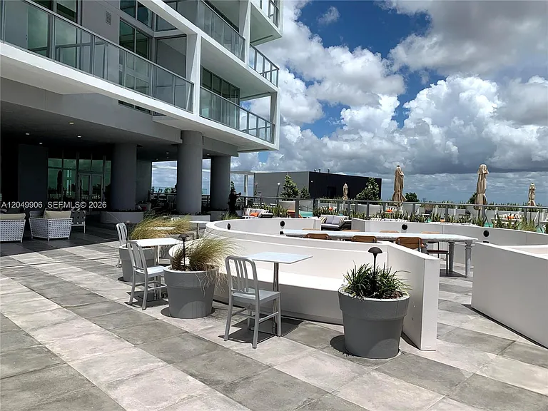 2000 W Metropica Way #1603 — Photo 28