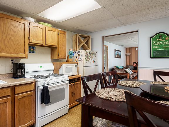 5th image of 114 Lakeview Ave