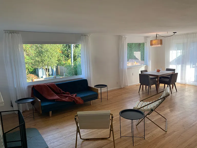 5014 35th Ave SW — Photo 1