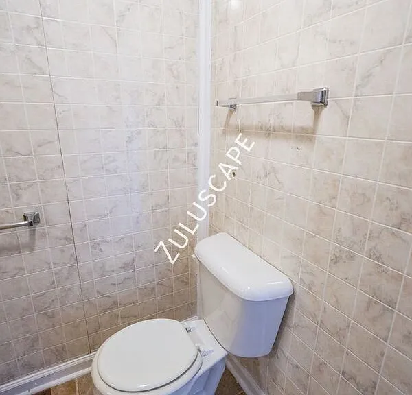 3319 Olive St — Photo 10