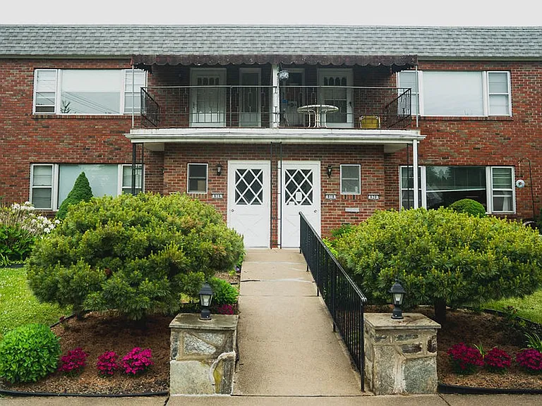814 N. St. Lucas St. — Photo 1