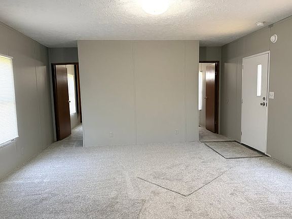 4th image of 196 Boardwalk Cir #196