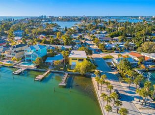 495 S Bayshore Dr, Madeira Beach, FL 33708