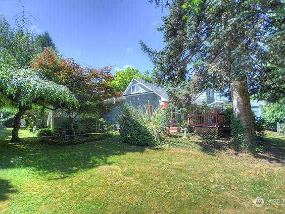 4th image of 1822 SE 22nd Avenue