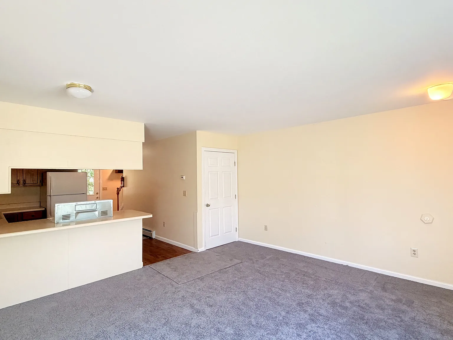 2 bed, 1.5 bath, $2,200 — Photo 4