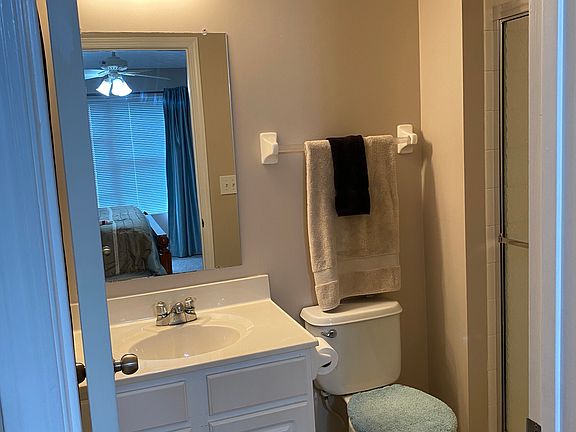 2nd image of 5620 Caledonia Dr