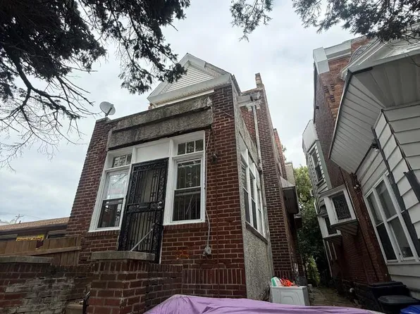 715 Cobbs Creek Pkwy, Philadelphia, PA 19143