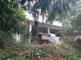 4221-A Evanston Ave N, Seattle, WA 98103