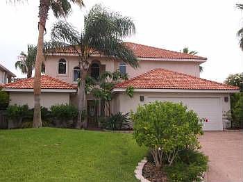 1st image of 583 Bayside Dr