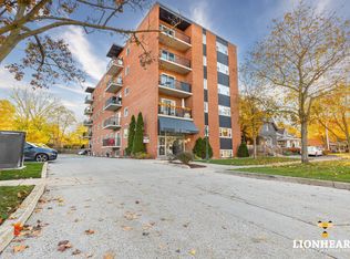 302 William St, London, ON N6B 3E4