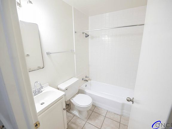 4th image of 421 E 6th Ave #17113916