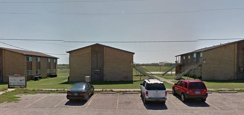2nd image of 1306 Bell St #1