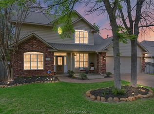 4408 Woodland Ridge Dr, College Station, TX 77845