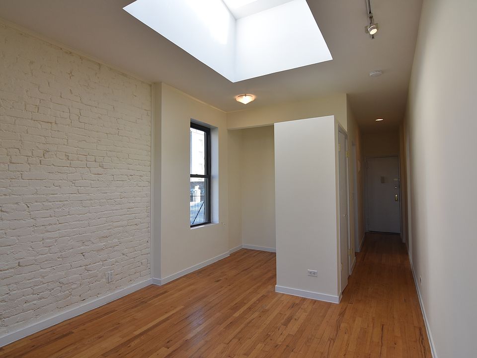 1st image of 214 E 11th St APT 6D