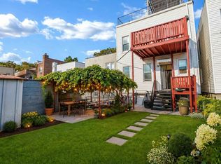 1918 24th Ave #1, Astoria, NY 11102