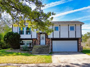 521 Buckley Ct, University Park, IL