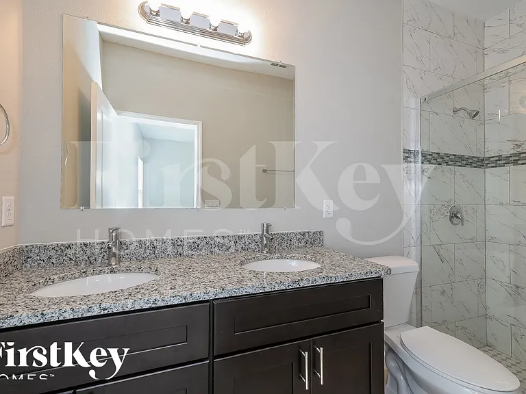 445 Eagle Dr — Photo 11