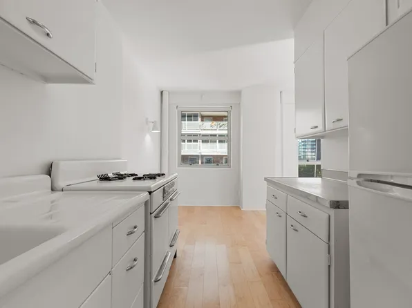 501 West 123rd Street image 9 of 29