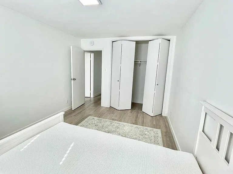 2401 H St NW #712 — Photo 8