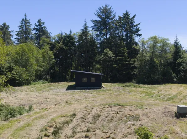 125 Damon Road, Hoquiam, WA 98550