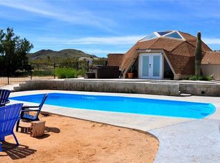 376 N Inez Ave, Landers, CA 92285