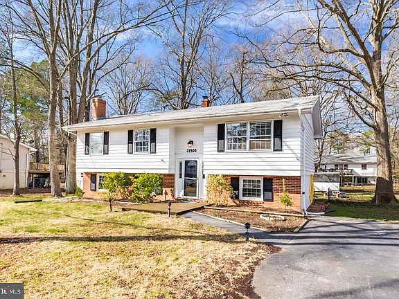 3rd image of 21505 S Essex Dr