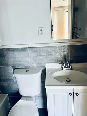 Rented by Veritas Property Management | media 13