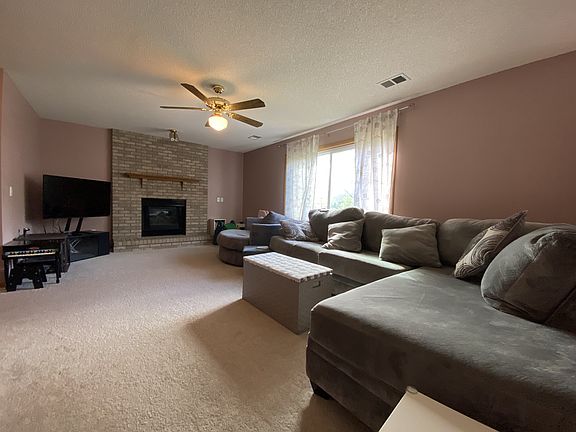4th image of 9171 Yates Bay Ct